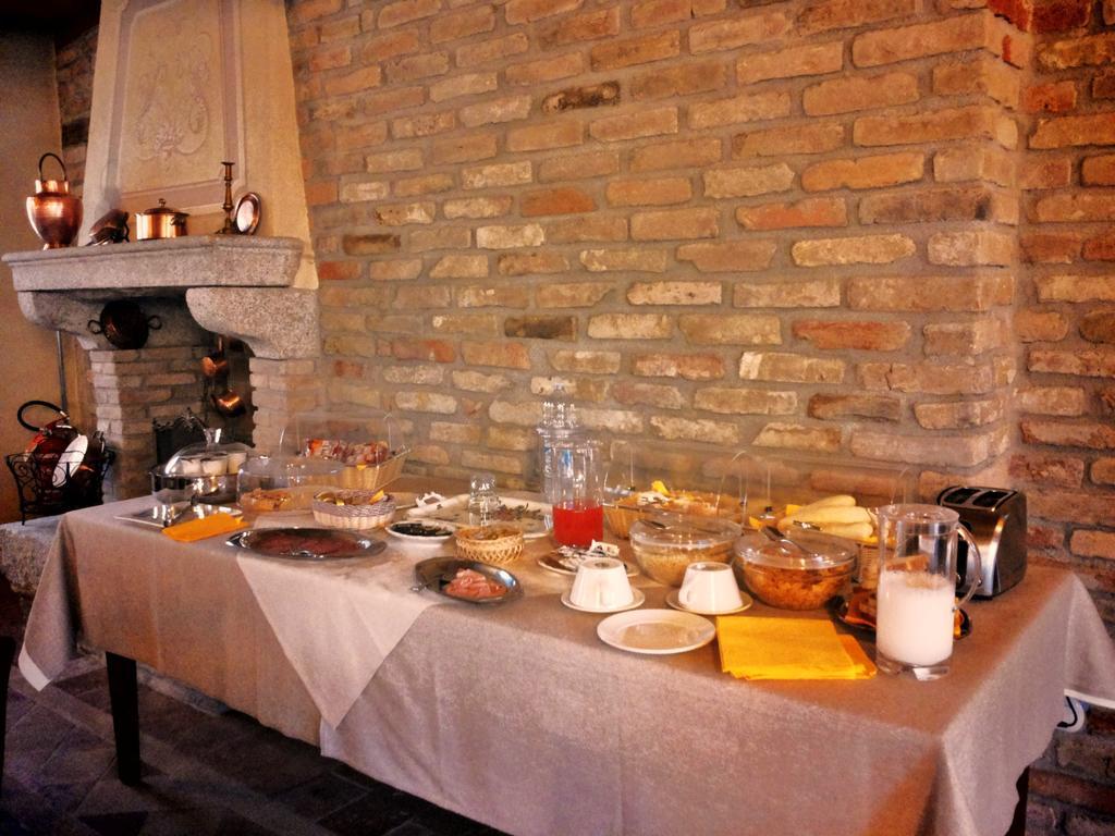 Agriturismo Cavrigo Lodi Exteriör bild