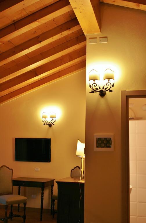 Agriturismo Cavrigo Lodi Rum bild