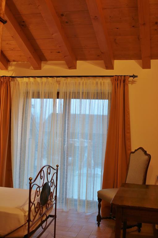 Agriturismo Cavrigo Lodi Rum bild