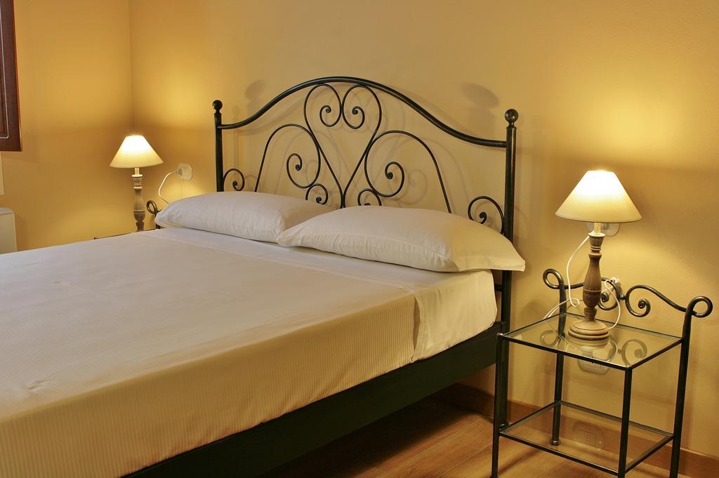 Agriturismo Cavrigo Lodi Rum bild